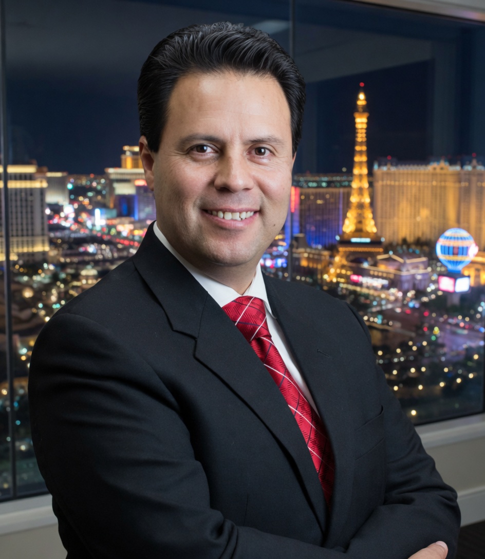 Ismael Cazares